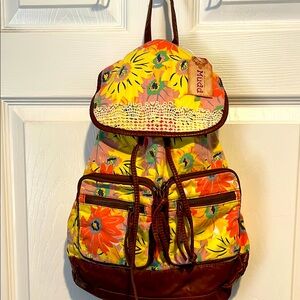 Mudd NWT Floral Backpack